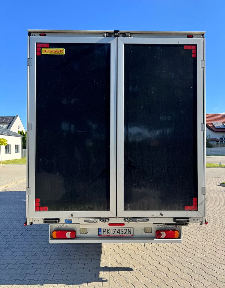 Furgoneta con lona Renault Master: foto 6