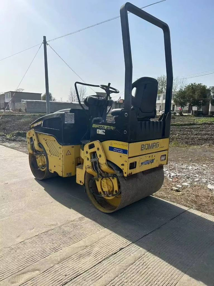 Bomag BW 100 AD - Apisonadora de asfalto: foto 3 Bomag BW 100 AD - Apisonadora de asfalto: foto 3