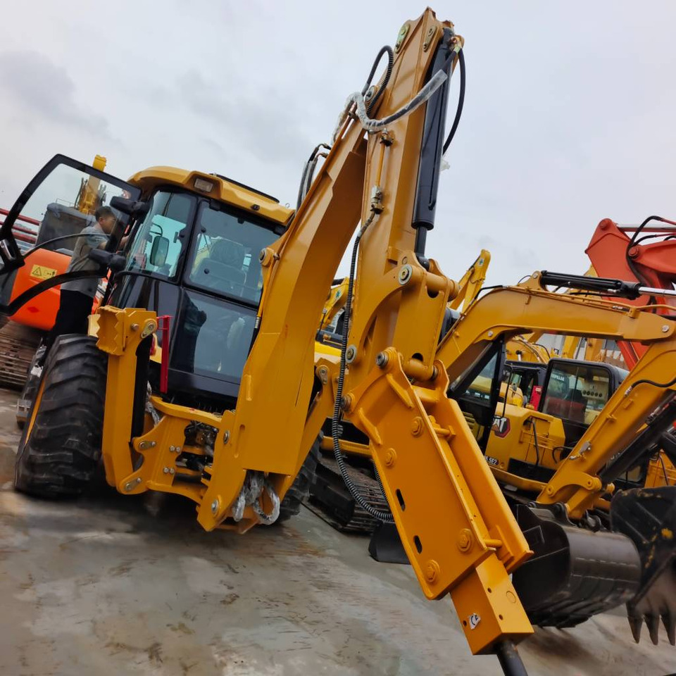 CAT 100% new caterpillar 420 F - Retroexcavadora: foto 1 CAT 100% new caterpillar 420 F - Retroexcavadora: foto 1