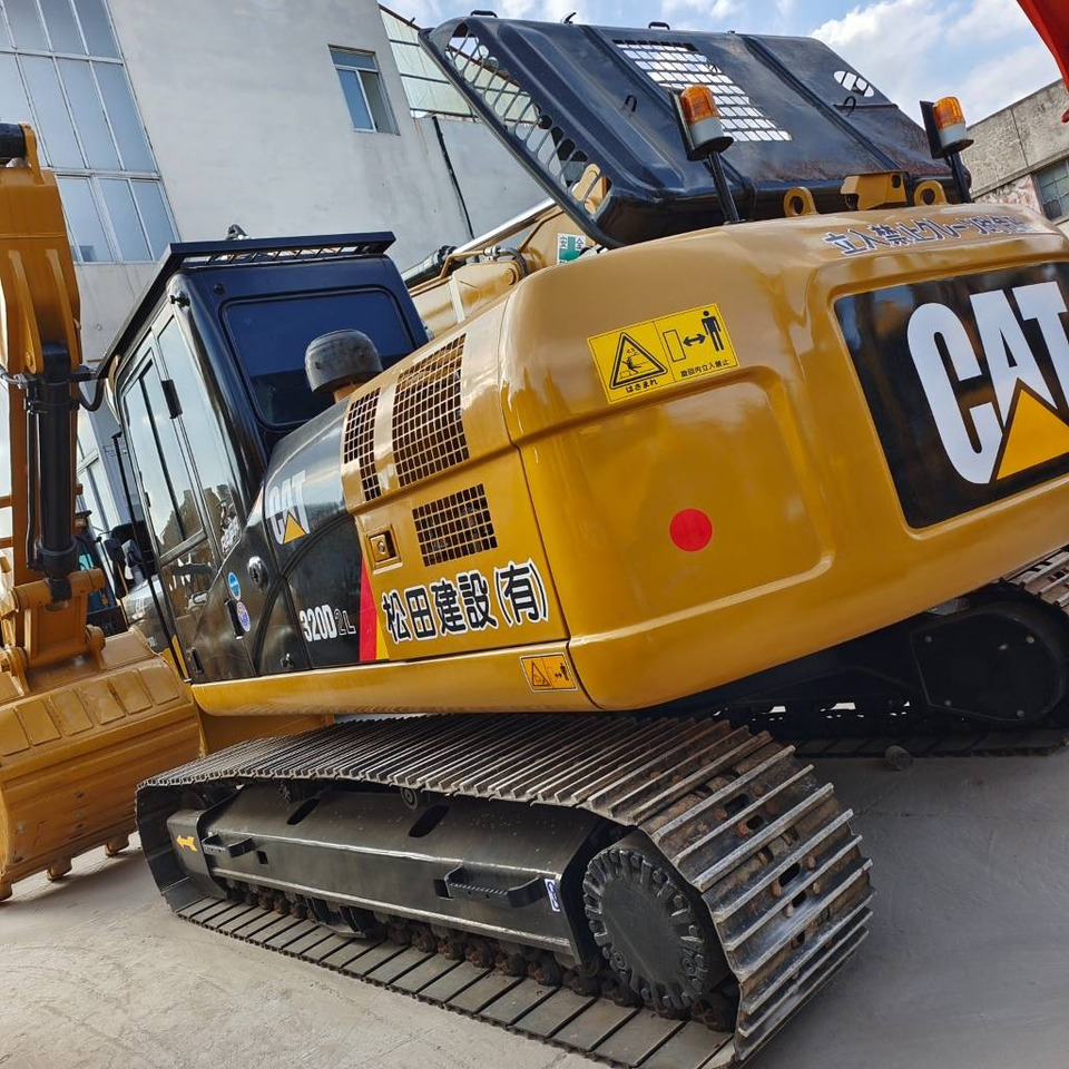 CAT 320 D2L - Excavadora de cadenas: foto 1 CAT 320 D2L - Excavadora de cadenas: foto 1
