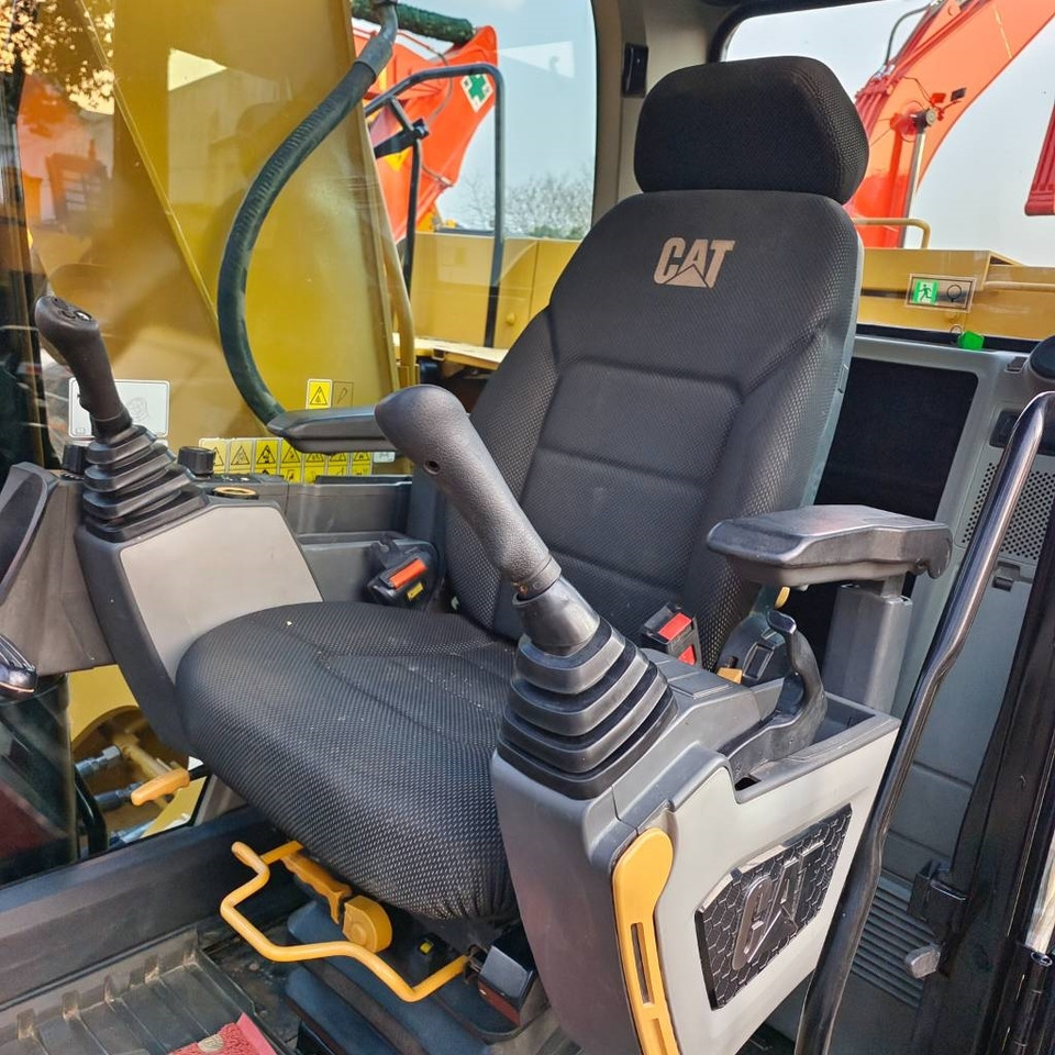 CAT 320 GC - Excavadora de cadenas: foto 2 CAT 320 GC - Excavadora de cadenas: foto 2