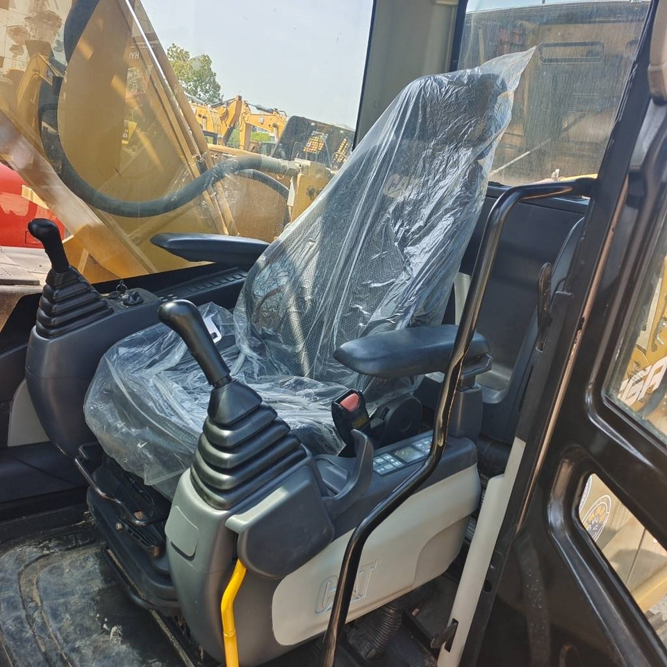 CAT 320D2 - Excavadora de cadenas: foto 5 CAT 320D2 - Excavadora de cadenas: foto 5