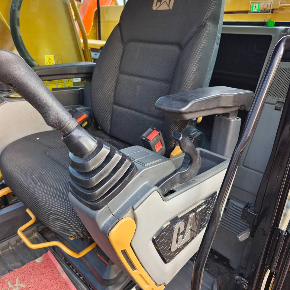 CAT 320GC - Excavadora de cadenas: foto 4 CAT 320GC - Excavadora de cadenas: foto 4