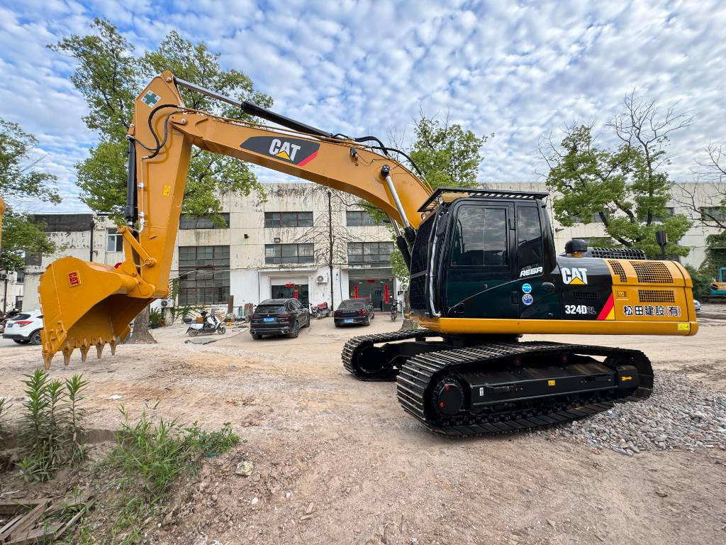 CAT 324 D L - Excavadora de cadenas: foto 1 CAT 324 D L - Excavadora de cadenas: foto 1