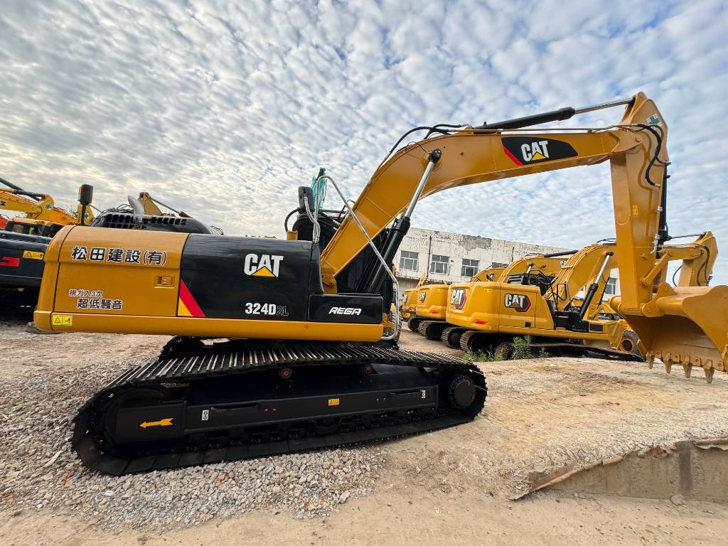 CAT 324 D L - Excavadora de cadenas: foto 1 CAT 324 D L - Excavadora de cadenas: foto 1