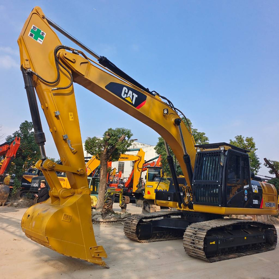 CAT 330D2L - Excavadora de cadenas: foto 1 CAT 330D2L - Excavadora de cadenas: foto 1