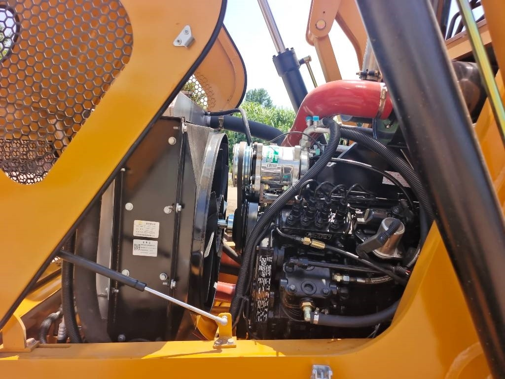 Leasing de CAT 420F Brand new machine CAT 420F Brand new machine: foto 8 Leasing de CAT 420F Brand new machine CAT 420F Brand new machine: foto 8