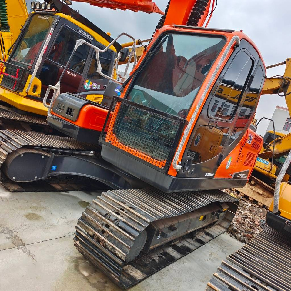 Doosan DX 150 LC - Excavadora de cadenas: foto 5 Doosan DX 150 LC - Excavadora de cadenas: foto 5