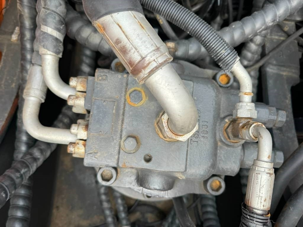 Doosan DX 300 - Excavadora de cadenas: foto 4 Doosan DX 300 - Excavadora de cadenas: foto 4