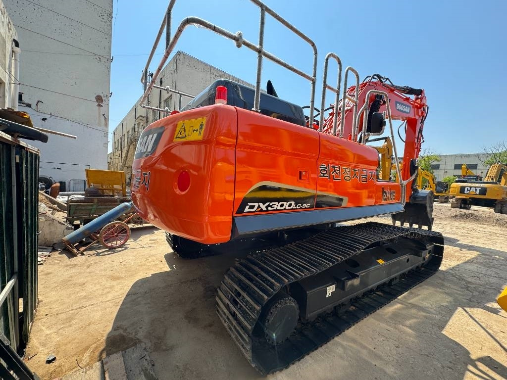 Doosan DX 300 LC -9S - Excavadora de cadenas: foto 5 Doosan DX 300 LC -9S - Excavadora de cadenas: foto 5