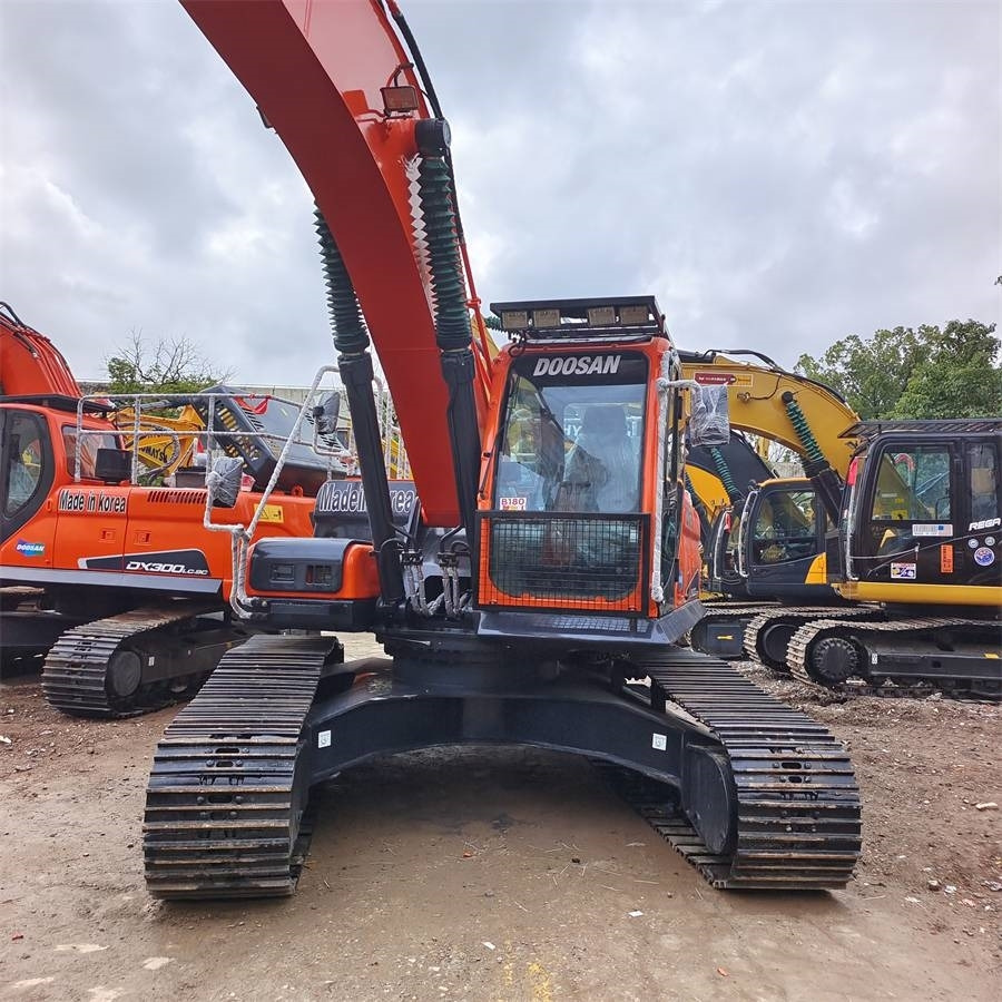 Doosan DX 300 LCA - Excavadora de cadenas: foto 3 Doosan DX 300 LCA - Excavadora de cadenas: foto 3