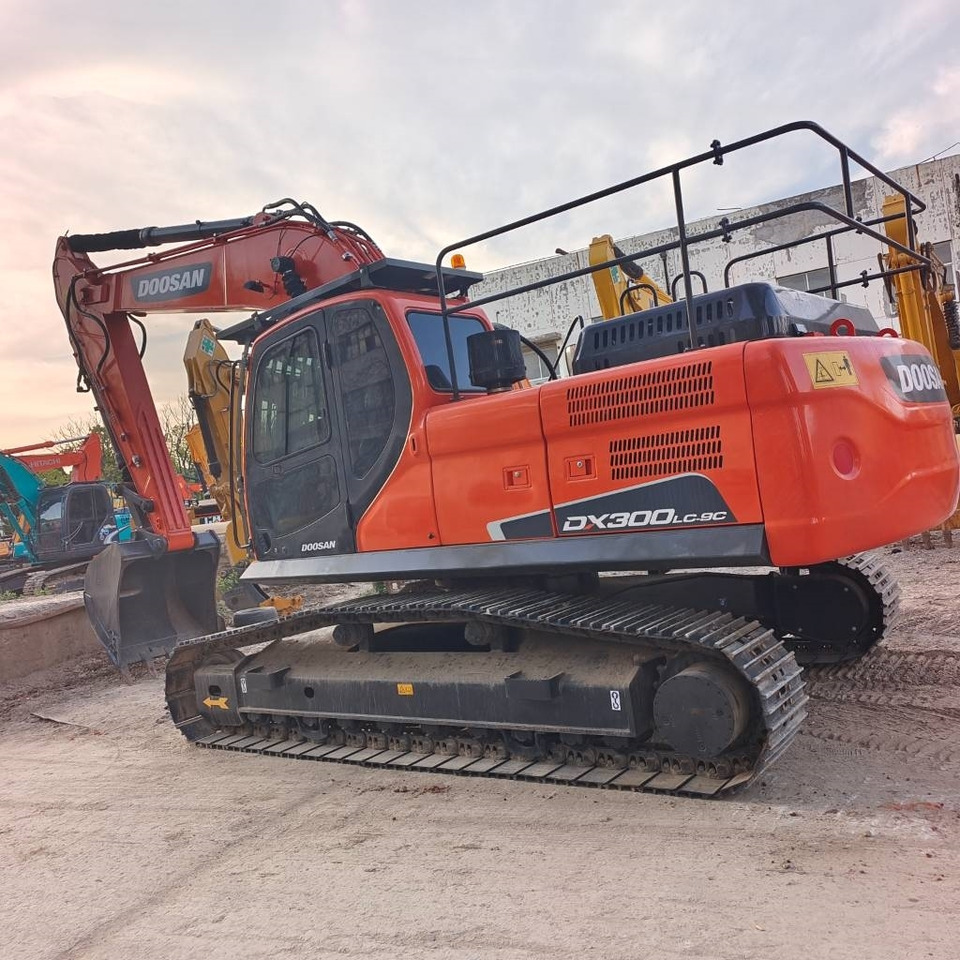 Doosan DX300 - Excavadora de cadenas: foto 5 Doosan DX300 - Excavadora de cadenas: foto 5