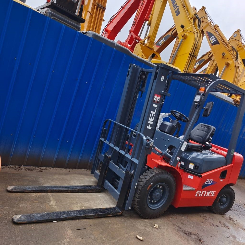 Heli FD 30 - Carretilla elevadora diésel: foto 4 Heli FD 30 - Carretilla elevadora diésel: foto 4