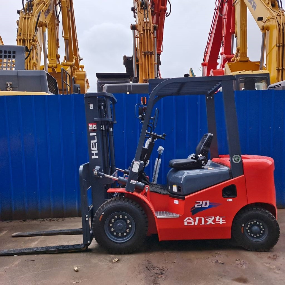 Heli FD 30 - Carretilla elevadora diésel: foto 2 Heli FD 30 - Carretilla elevadora diésel: foto 2