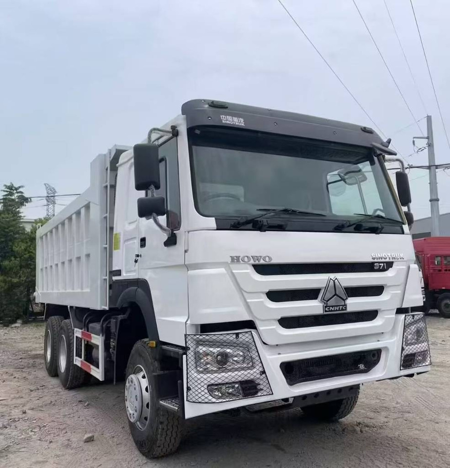 Howo 371 - Camión volquete: foto 1 Howo 371 - Camión volquete: foto 1