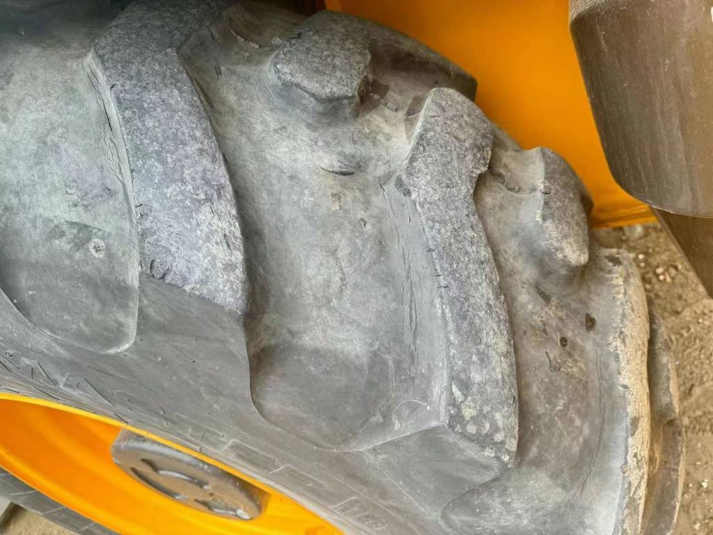 Excavadora de ruedas JCB 3 CX: foto 9