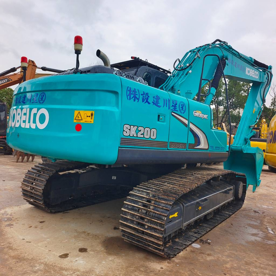 Kobelco SK 200 - Excavadora de cadenas: foto 1 Kobelco SK 200 - Excavadora de cadenas: foto 1