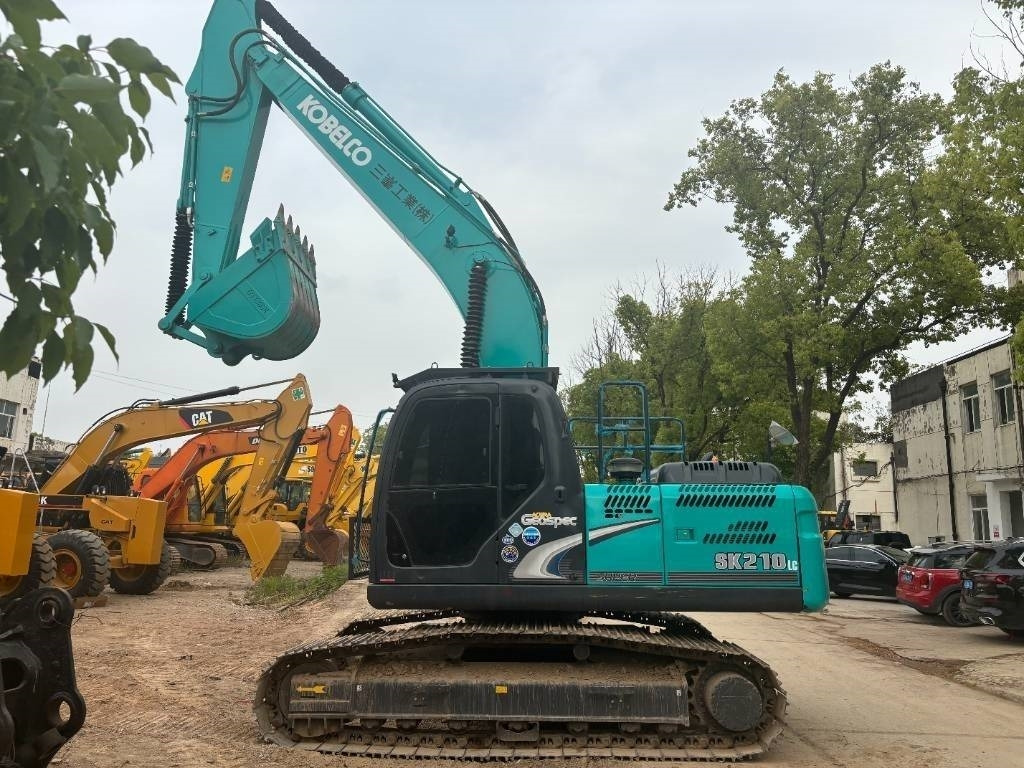 Kobelco SK 210 - Excavadora de cadenas: foto 5 Kobelco SK 210 - Excavadora de cadenas: foto 5