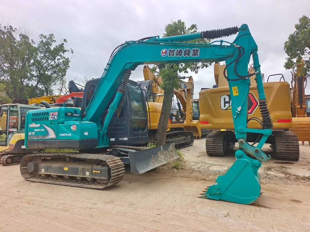Kobelco SK 75 CSR - Excavadora de cadenas: foto 1 Kobelco SK 75 CSR - Excavadora de cadenas: foto 1