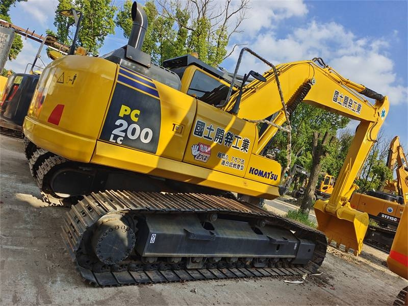 Komatsu PC 220 - Excavadora de cadenas: foto 1 Komatsu PC 220 - Excavadora de cadenas: foto 1