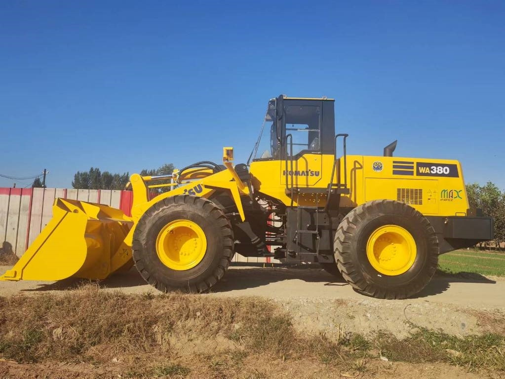 Komatsu WA 380 - Cargadora de ruedas: foto 3 Komatsu WA 380 - Cargadora de ruedas: foto 3