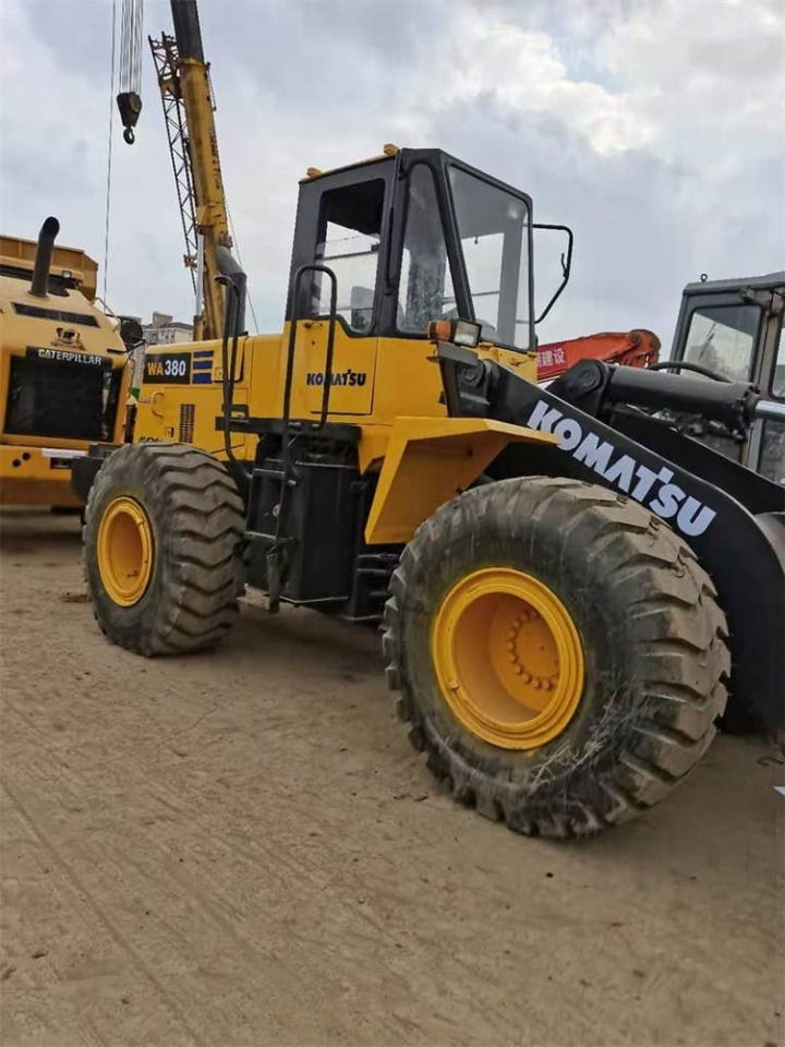 Komatsu WA 380 - Cargadora de ruedas: foto 1 Komatsu WA 380 - Cargadora de ruedas: foto 1
