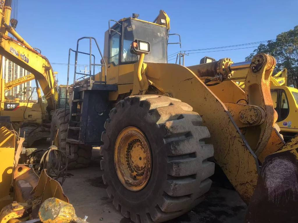 Komatsu WA 600-3 - Cargadora de ruedas: foto 5 Komatsu WA 600-3 - Cargadora de ruedas: foto 5