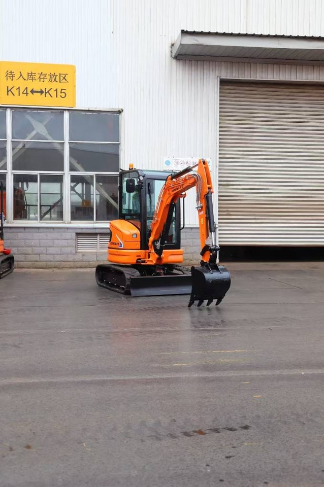 Lonking K W C 6.0 BRAND NEW MACHINE - Excavadora de cadenas: foto 1 Lonking K W C 6.0 BRAND NEW MACHINE - Excavadora de cadenas: foto 1