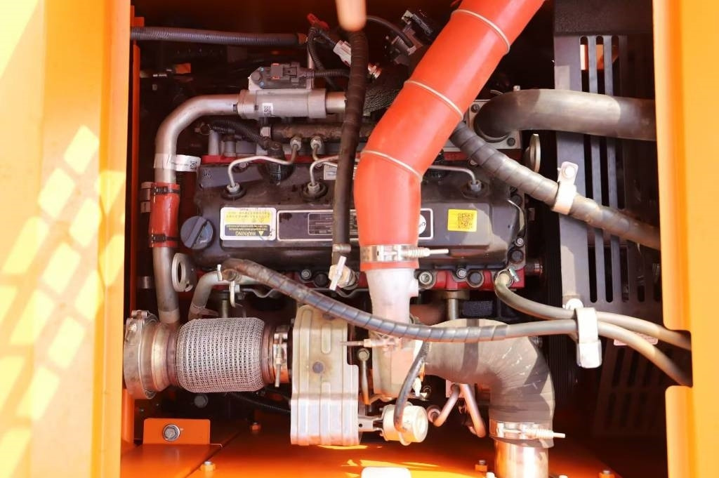 Lonking LG 6150 G4 ,100% NEW MACHINE - Excavadora de cadenas: foto 3 Lonking LG 6150 G4 ,100% NEW MACHINE - Excavadora de cadenas: foto 3