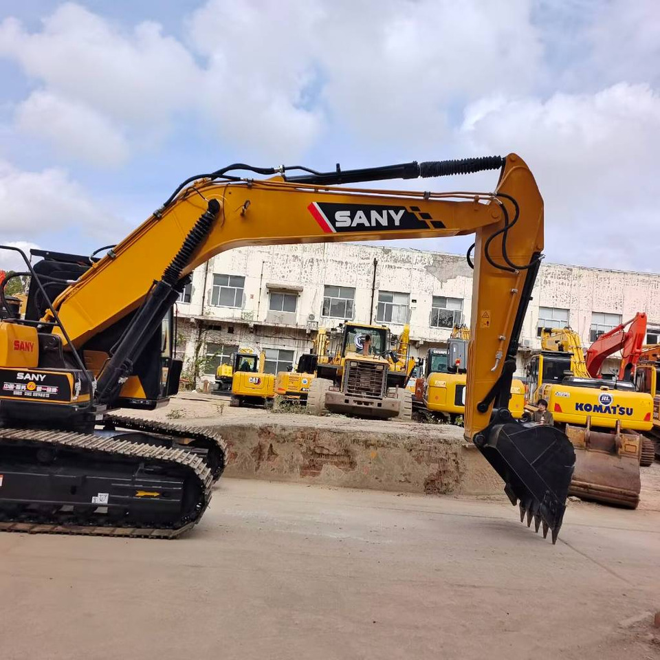 Sany SY 215 C-9 - Excavadora de cadenas: foto 2 Sany SY 215 C-9 - Excavadora de cadenas: foto 2