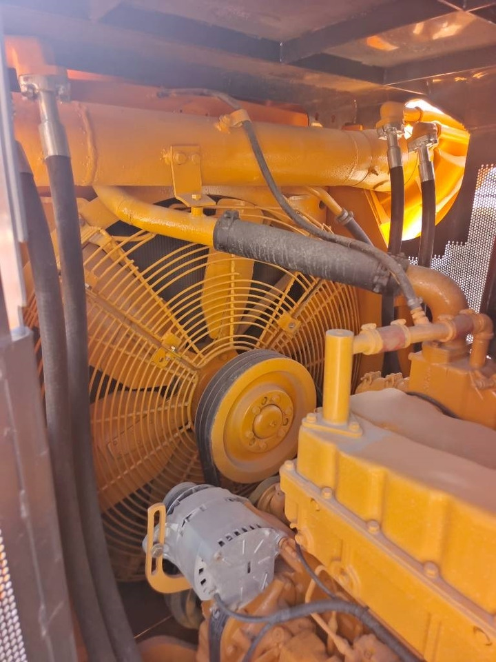 Shantui SD 32 - Bulldozer: foto 5 Shantui SD 32 - Bulldozer: foto 5