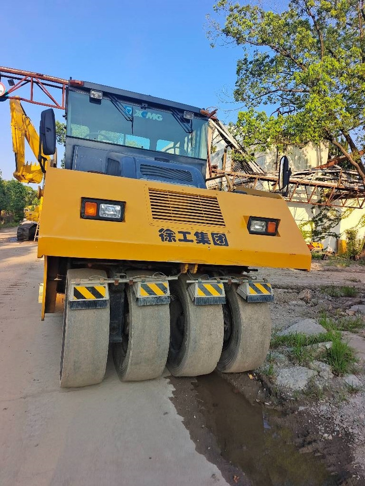 XCMG XP 263 - Rodillo de neumáticos: foto 3 XCMG XP 263 - Rodillo de neumáticos: foto 3