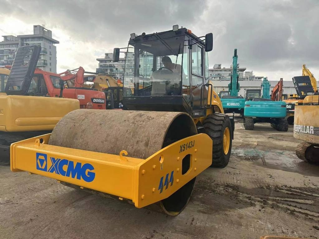 XCMG XS 143 - Compactador: foto 1 XCMG XS 143 - Compactador: foto 1
