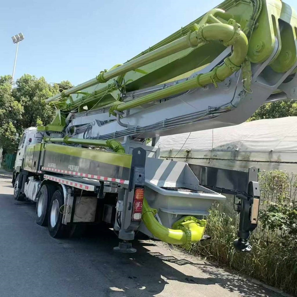 Zoomlion ZLJ 5336 THBSE - Bomba de hormigón: foto 3 Zoomlion ZLJ 5336 THBSE - Bomba de hormigón: foto 3