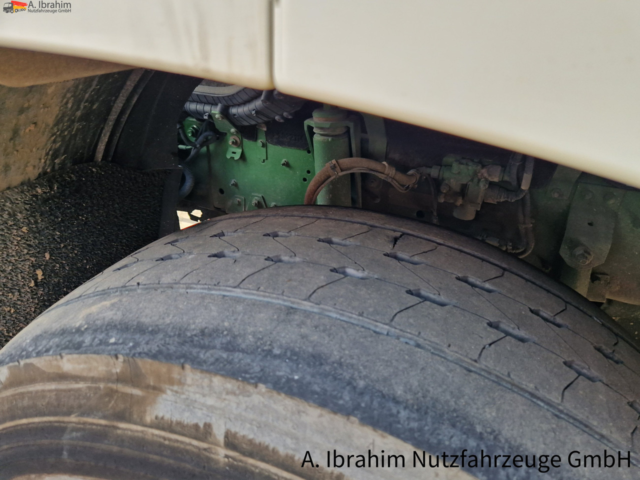 Daf CF 400 FT PTO für Kompressor Standklima, fehlerfrei - Cabeza tractora: foto 2 Daf CF 400 FT PTO für Kompressor Standklima, fehlerfrei - Cabeza tractora: foto 2