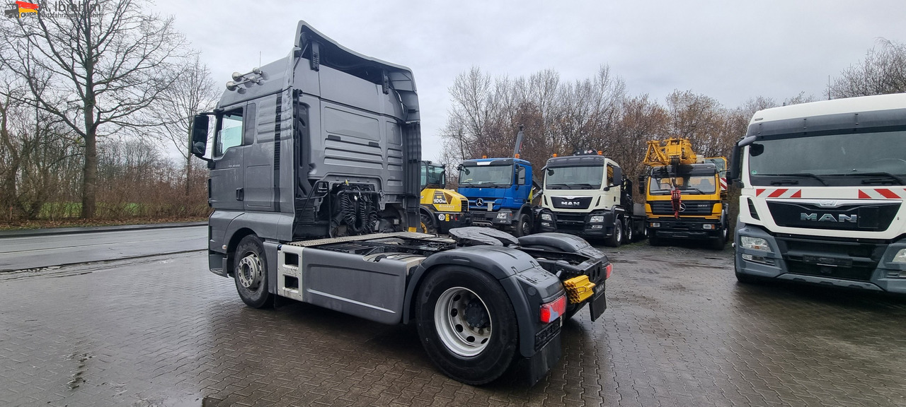 MAN 18.500 TGX Retarder, 2x Tank, Motorschaden !! - Cabeza tractora: foto 4 MAN 18.500 TGX Retarder, 2x Tank, Motorschaden !! - Cabeza tractora: foto 4