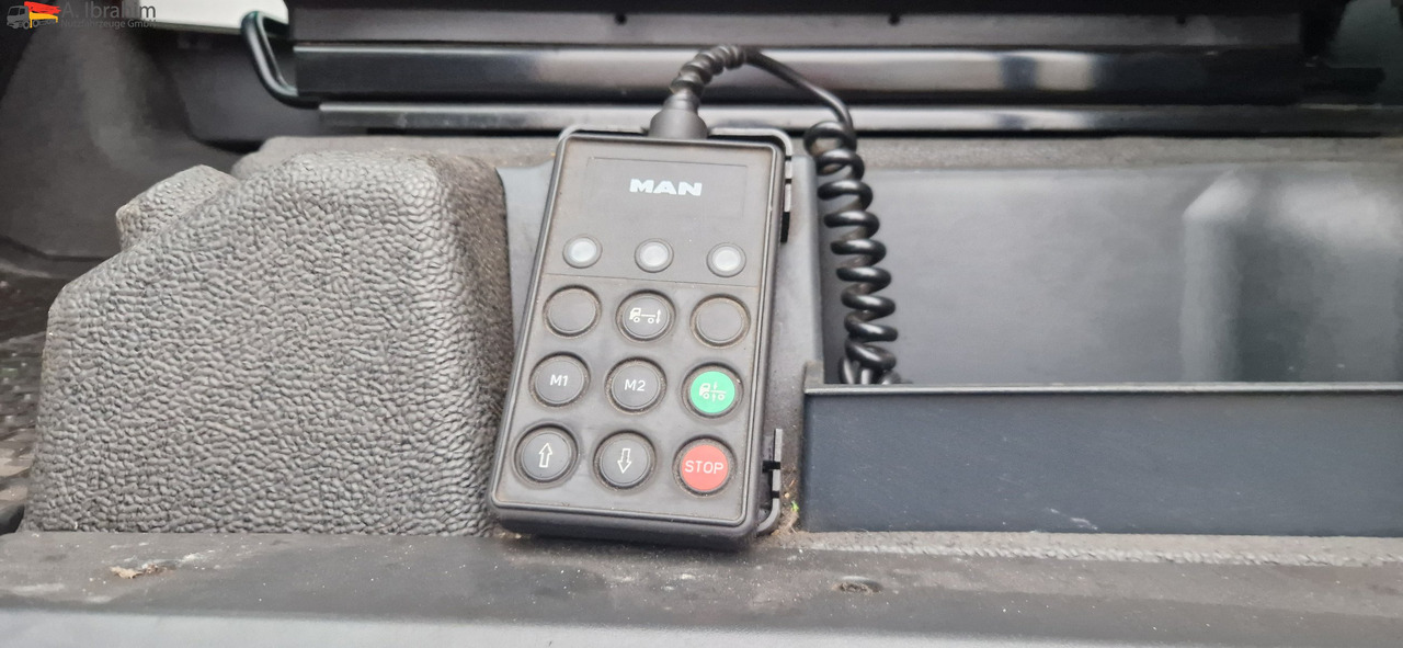 MAN TGX 18.440 Retarder, Klima, Standklima - Cabeza tractora: foto 5 MAN TGX 18.440 Retarder, Klima, Standklima - Cabeza tractora: foto 5