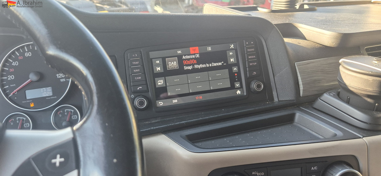 MAN TGX 18.500 Retarder | Standklima | XXL | 2x Tank | LED | deutsches Fahrzeug - Cabeza tractora: foto 2 MAN TGX 18.500 Retarder | Standklima | XXL | 2x Tank | LED | deutsches Fahrzeug - Cabeza tractora: foto 2