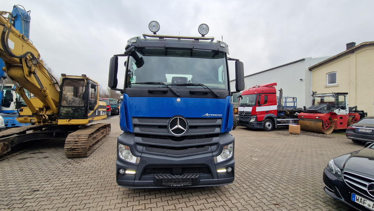 Cabeza tractora Mercedes-Benz 1840 Klima, Retarder, Kamera deutsches Fahrzeug: foto 9 Cabeza tractora Mercedes-Benz 1840 Klima, Retarder, Kamera deutsches Fahrzeug: foto 9