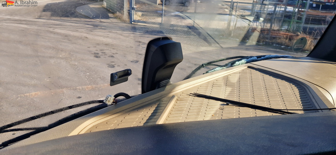 Mercedes-Benz 1842 sehr sauber, deutsches Fahrzeug einsatzbereit - Cabeza tractora: foto 3 Mercedes-Benz 1842 sehr sauber, deutsches Fahrzeug einsatzbereit - Cabeza tractora: foto 3