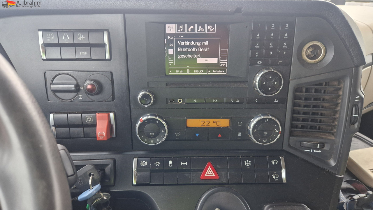 Mercedes-Benz 1843 Kipphydraulik, Standklima - Cabeza tractora: foto 5 Mercedes-Benz 1843 Kipphydraulik, Standklima - Cabeza tractora: foto 5