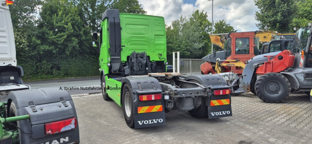 Cabeza tractora Volvo FH ADR EX II   II FL AT einsatzbereit: foto 10