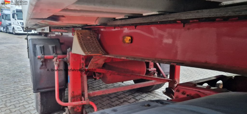 Kempf SKM 35/3 33 cbm Liftachse, Trommelbremse - Semirremolque volquete: foto 3 Kempf SKM 35/3 33 cbm Liftachse, Trommelbremse - Semirremolque volquete: foto 3