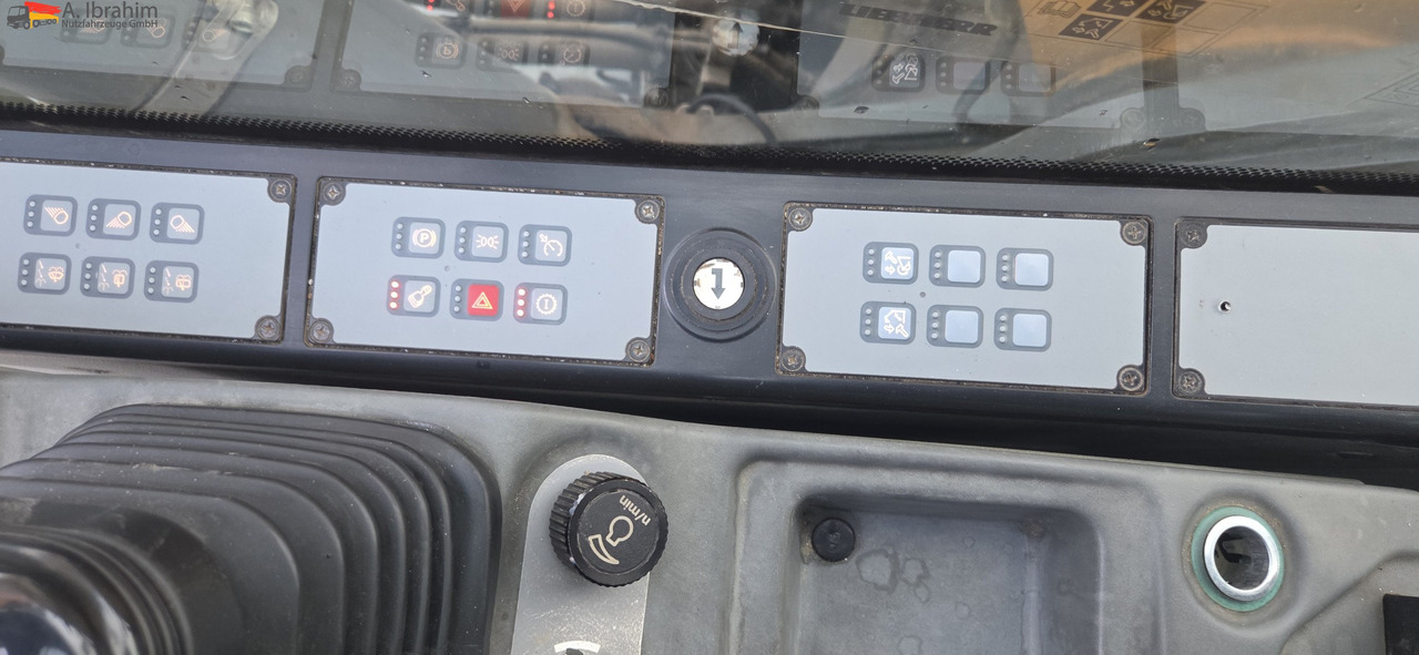 Liebherr A920 Litronic Schnellwechsler | Likufix | Klima | Hammerhydraulik - Excavadora de ruedas: foto 3 Liebherr A920 Litronic Schnellwechsler | Likufix | Klima | Hammerhydraulik - Excavadora de ruedas: foto 3