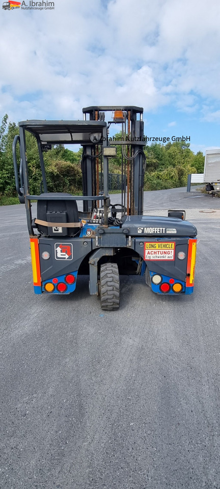 M4-25.3F Moffett Mitnahmestapler - Carretilla elevadora transportable: foto 4 M4-25.3F Moffett Mitnahmestapler - Carretilla elevadora transportable: foto 4