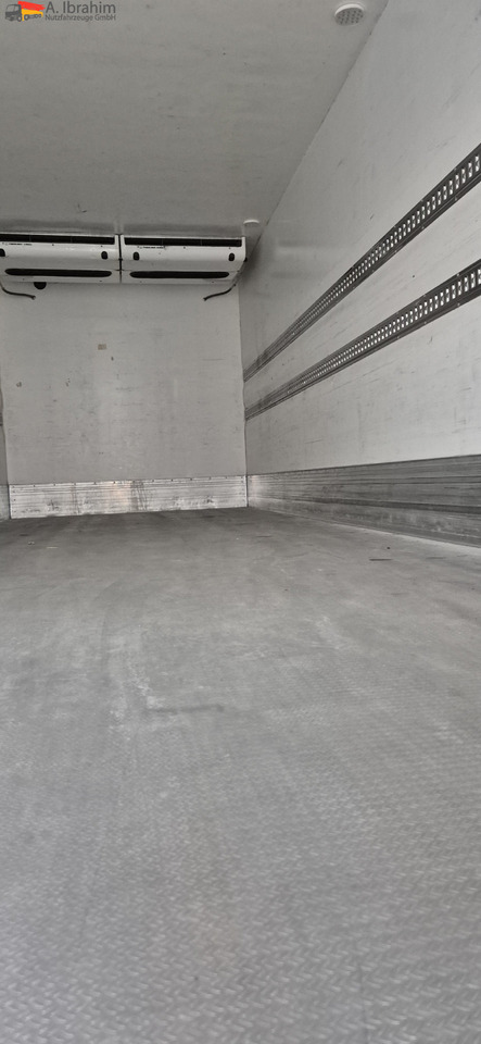 Mercedes-Benz 1830L Thermoking UT1200 - Camión frigorífico: foto 5 Mercedes-Benz 1830L Thermoking UT1200 - Camión frigorífico: foto 5