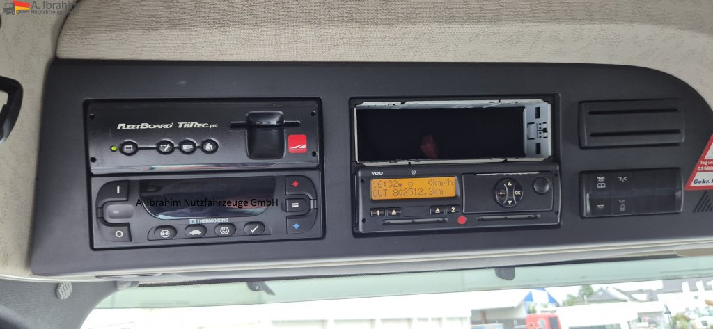 Camión frigorífico Mercedes-Benz 1830L Thermoking UT1200: foto 15