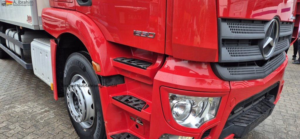 Camión frigorífico Mercedes-Benz 1830L Thermoking UT1200: foto 11