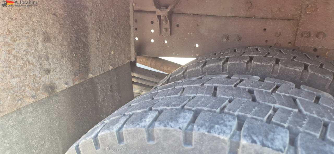 Mercedes-Benz 914 - Grua de remolque autos: foto 4 Mercedes-Benz 914 - Grua de remolque autos: foto 4