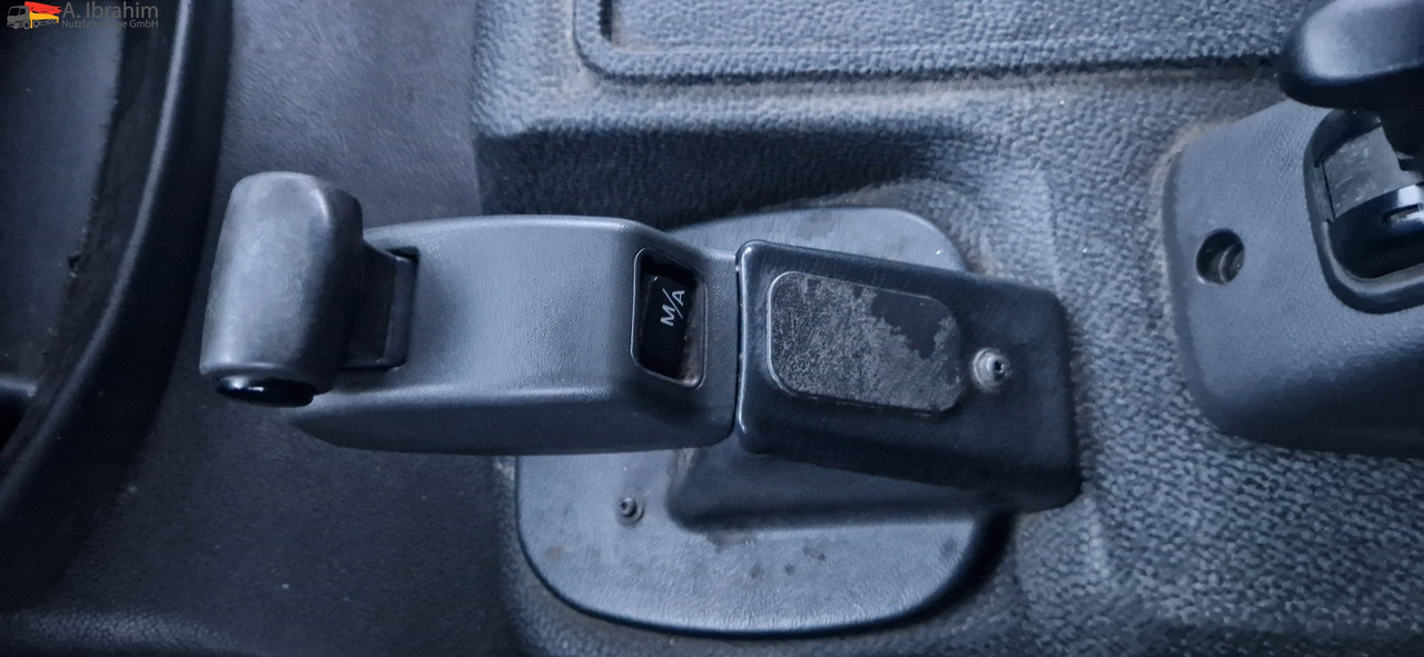 Mercedes-Benz DB 816, LBW deutsches Fahrzeug, 1. Hand - Furgoneta caja cerrada: foto 3 Mercedes-Benz DB 816, LBW deutsches Fahrzeug, 1. Hand - Furgoneta caja cerrada: foto 3